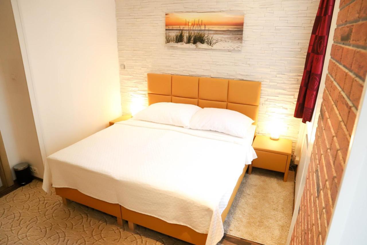 «Go West» Guest Rooms Vienna Exterior photo